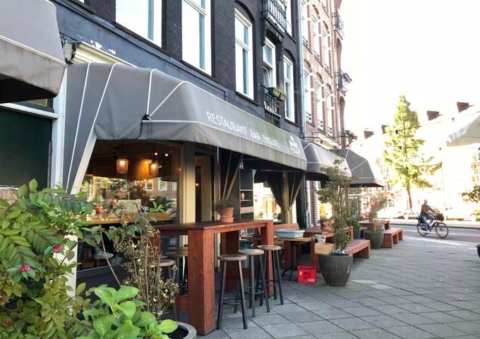 Razmataz is an excellent eatery any time of the day.