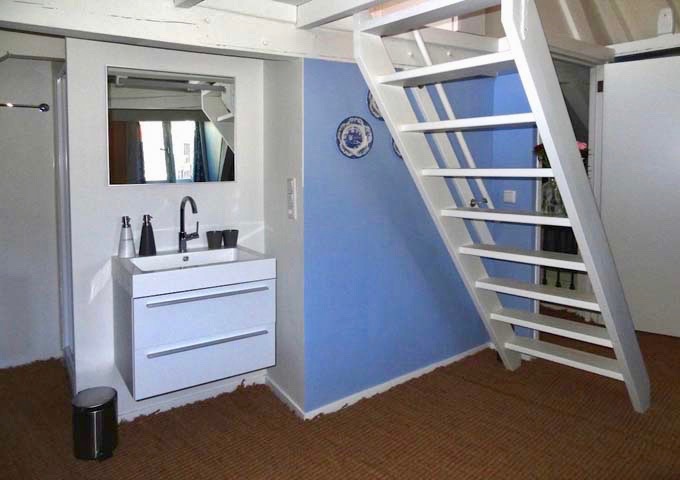 The Loft room feature multiple steep flights of stairs.
