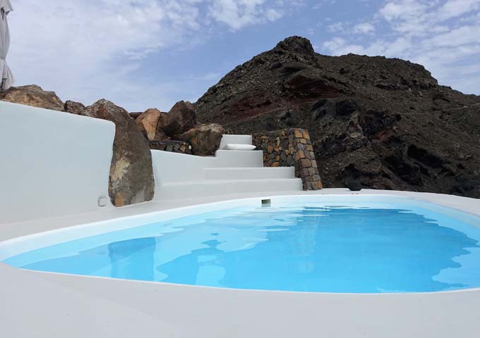 Villa Elidami has a private plunge pool with fantastic caldera views.