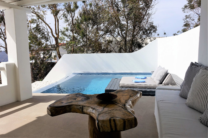 The Honeymoon Suite offers good privacy, and has a plunge pool with a double sun lounger.