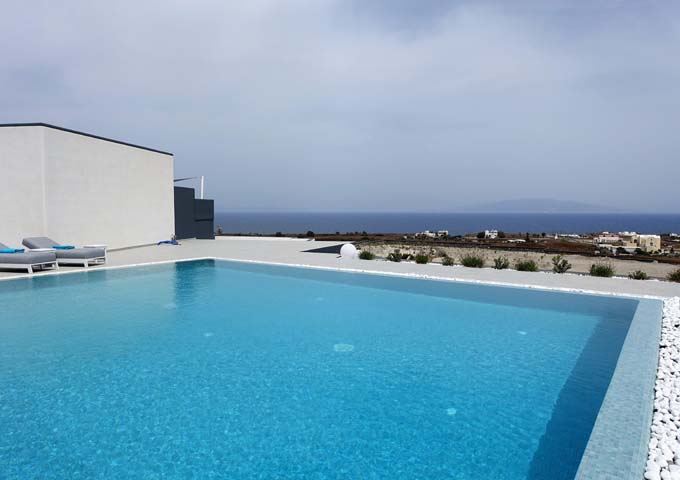 The pools offers great views of the Aegean Sea.