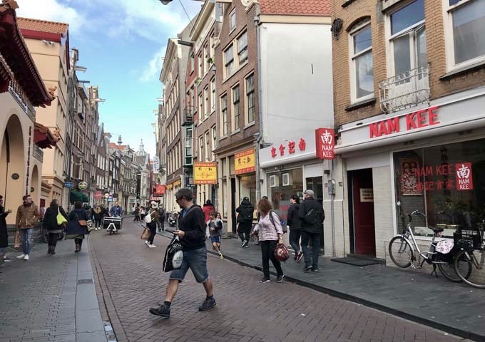 Nam Kee is a popular restaurant in Chinatown, and famous for its oysters in black bean sauce.