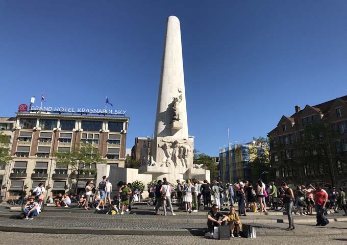 Nationaal Monument on Dam square