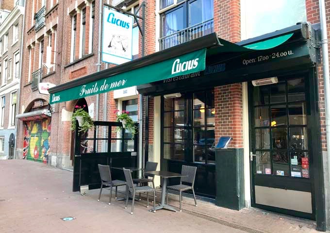 Lucius serves refined seafood dishes in a romantic ambience.