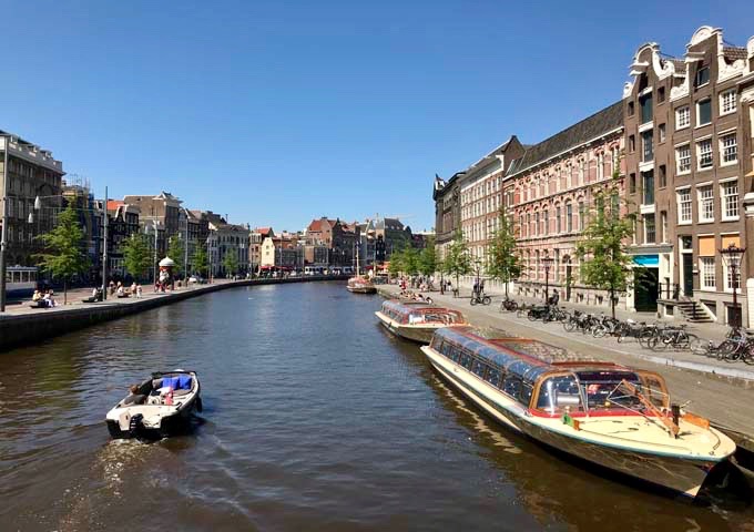 Rokin canal is full of cruise boats through the day.