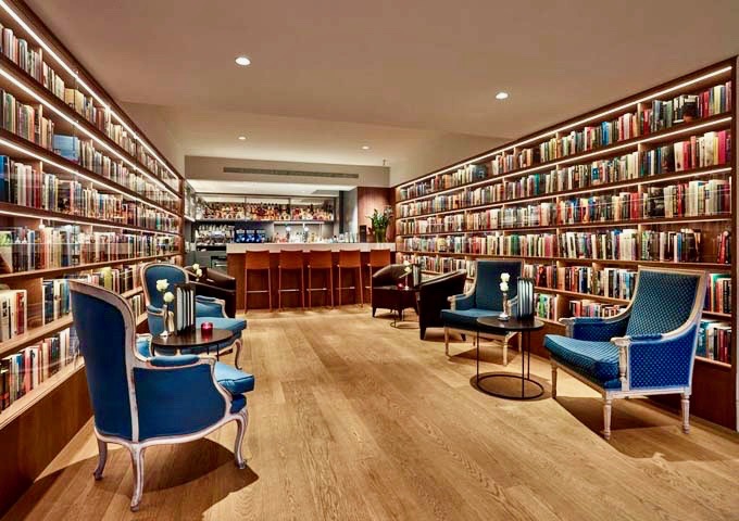 Library Bar is famous for its collection of 4,000 signed first editions.