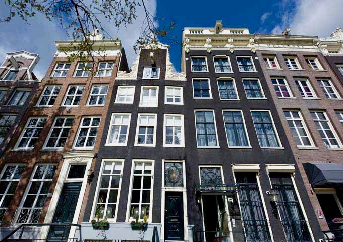 Review of Canal House Hotel in Amsterdam.