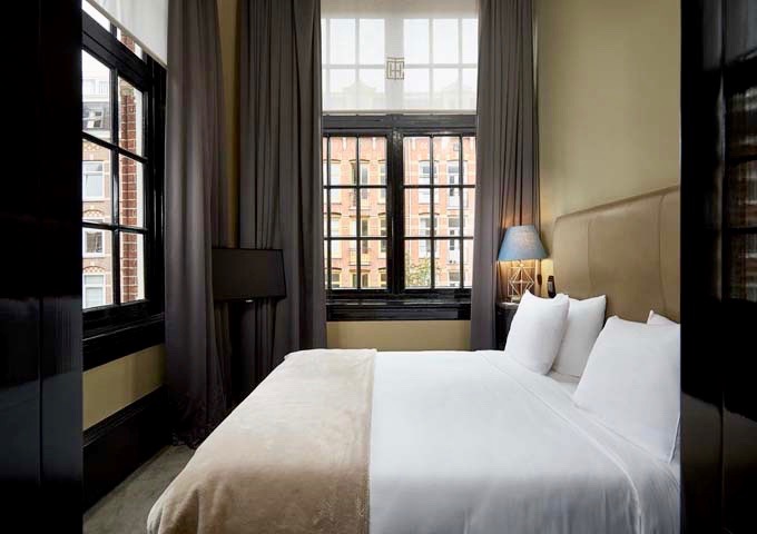 Deluxe rooms are spacious enough to accommodate an extra bed.