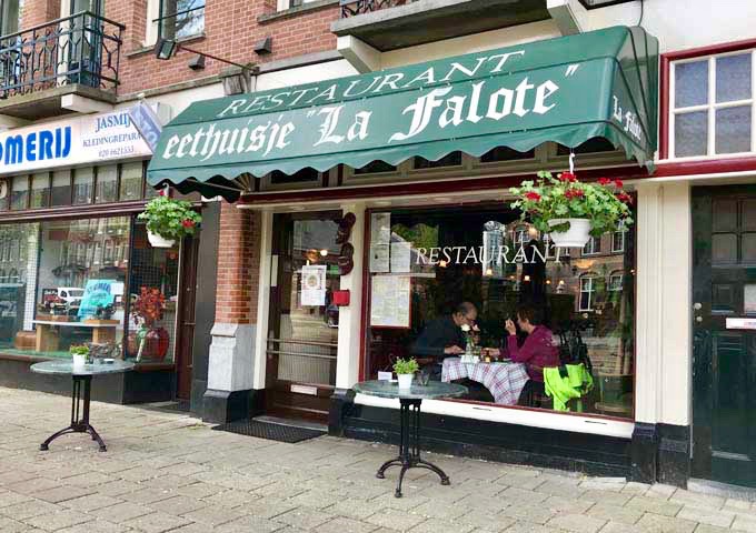 La Falote is known for its inexpensive home-style Dutch dishes.