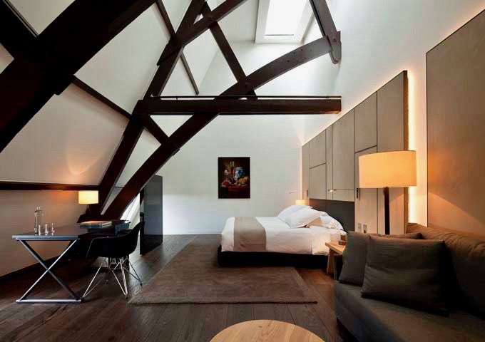 The Rooftop Suite features heavy wooden beams.