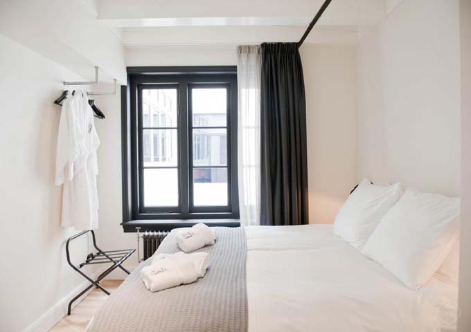 The Huidenstraat suite is quieter than most front-facing suites.