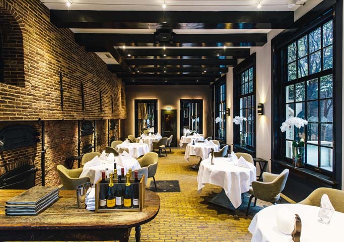 The cozy Michelin-starred Vinkeles serves good French dishes.
