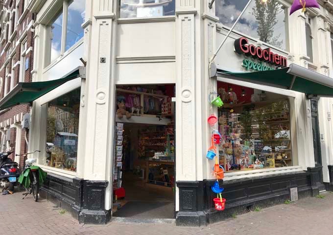 Goochem Speelgoed sells toys and educational gifts.
