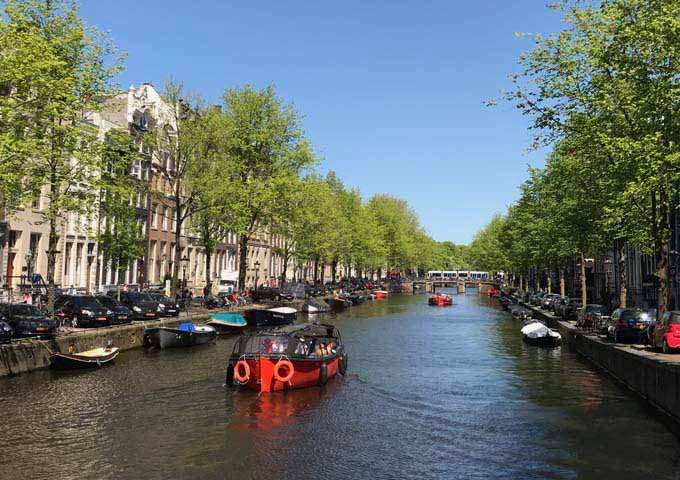 Nine Streets shopping neighborhood is close to the Keizersgracht canal.