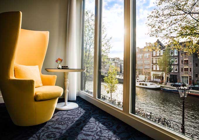 Canal View Rooms have an excellent view of the Prinsengracht canal.