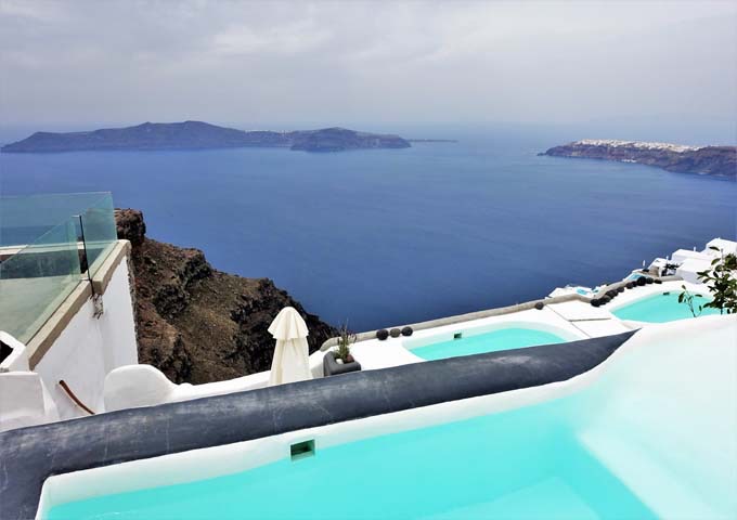 Review of Sophia Luxury Suites in Santorini.