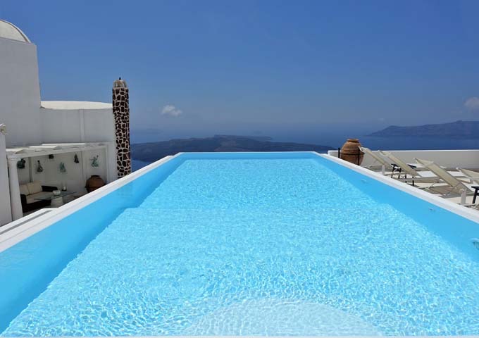 The fantastic rooftop infinity pool is one of the main highlights of the hotel.