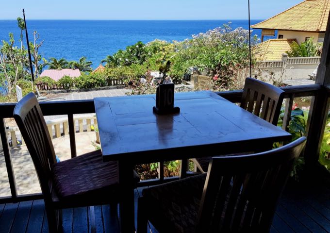 John's Cafe offers excellent cuisine with fantastic views.