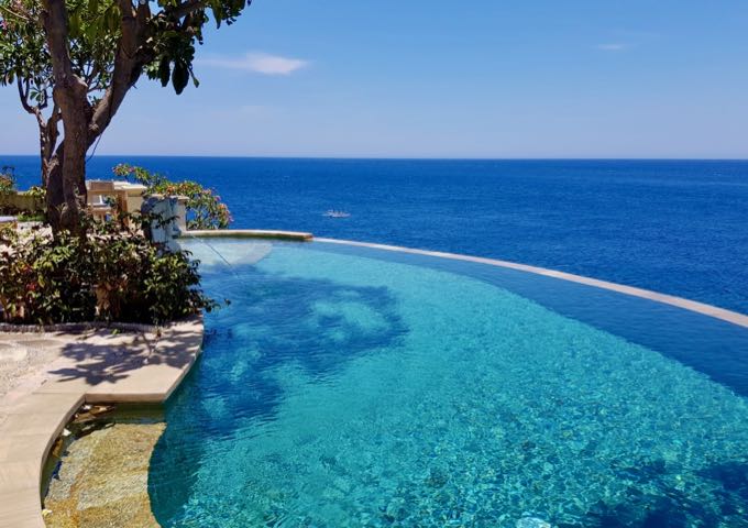 The villa pools have infinity edges and amazing ocean views.