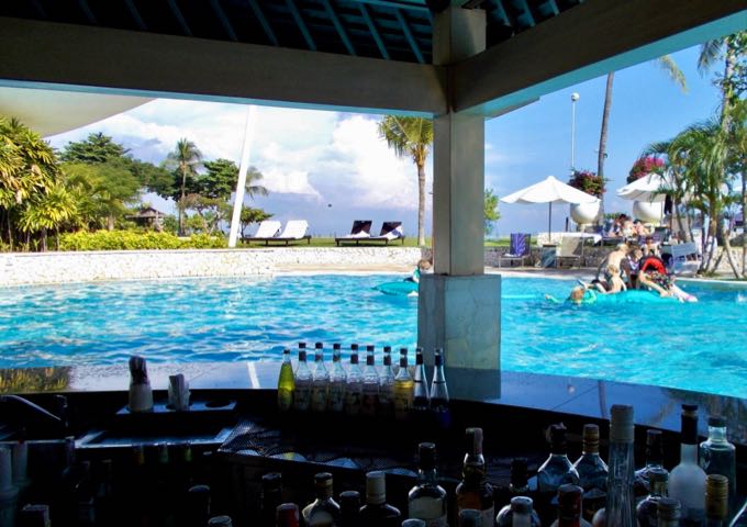 The swim-up Pool Bar is very popular.