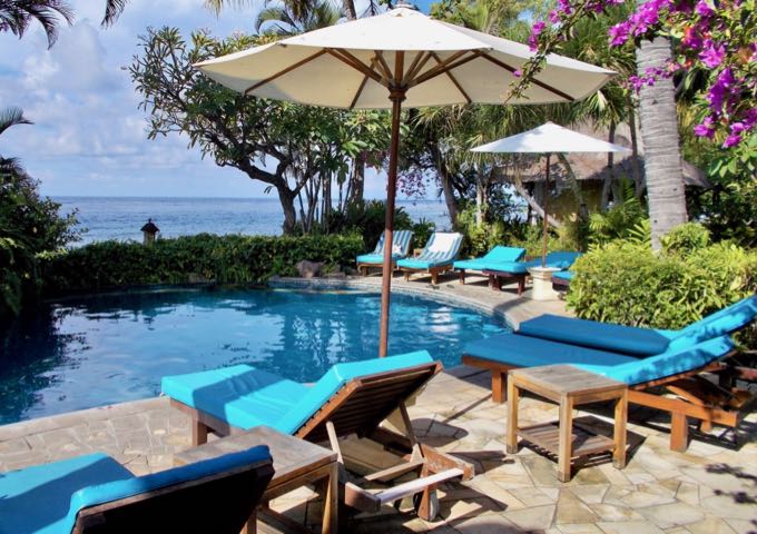 Review of Santai Hotel in Bali.