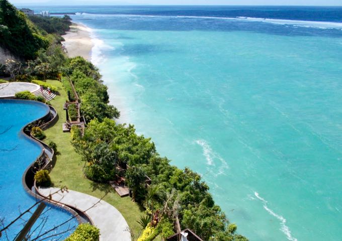 Review of Ulu Segara Luxury Suites & Villas in Bali.