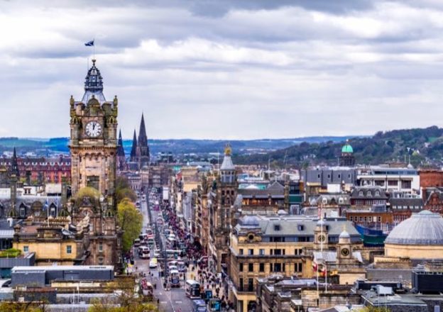 best-time-to-visit-edinburgh-good-weather-sightseeing-festivals