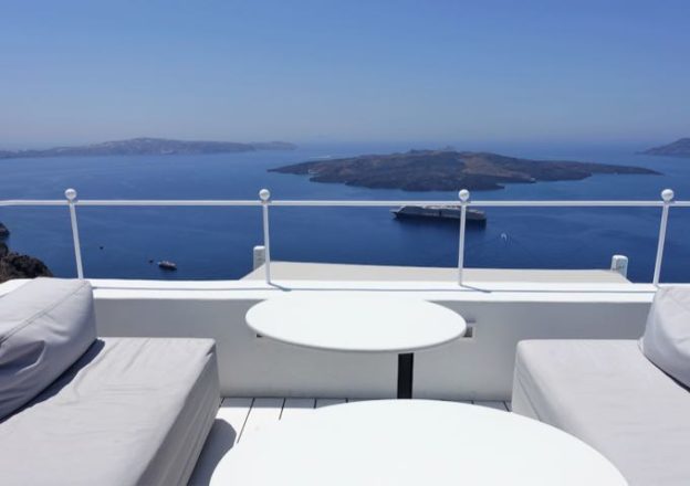 COSMOPOLITAN SUITES in Santorini - Review with Photos & Hotel Map