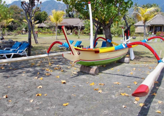 The resort beach is thankfully free of fishing boats except for a decorational one in the garden.