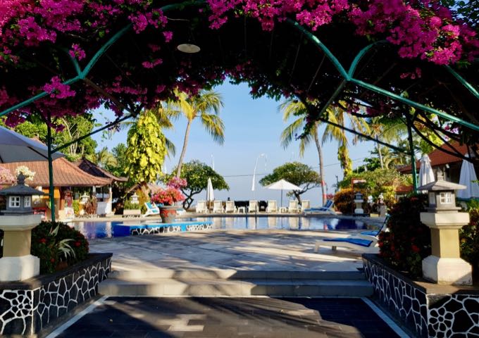 Review of Aneka Lovina Villas & Spa in Bali.
