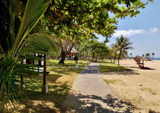 The lovely beachside path connects to most places in Nusa Dua and Tanjung Benoa.