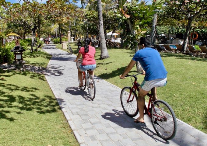 A beachside path runs along the entire length of Nusa Dua.