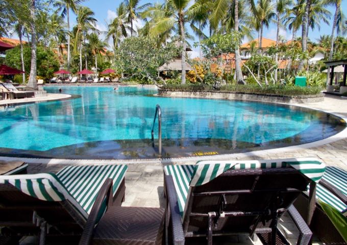 The resort has 7 excellent pools.