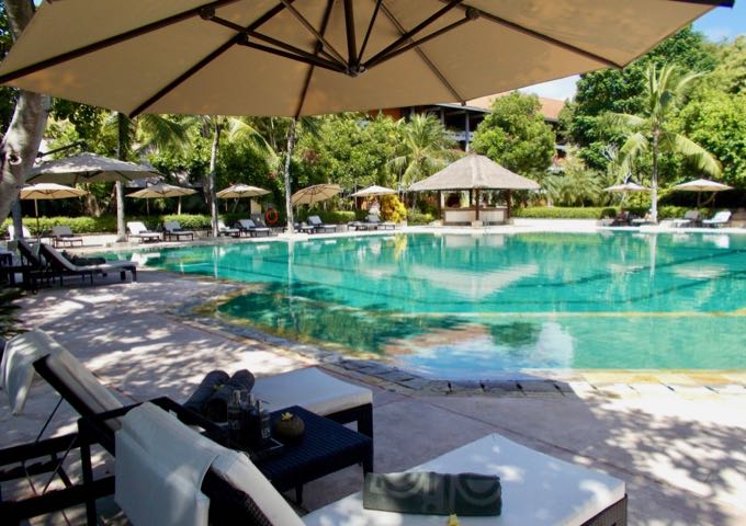 The many swimming pools are more than ample for the guests.