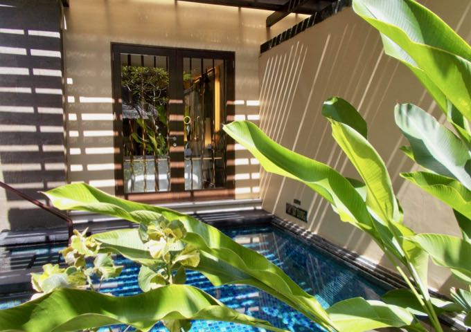 Some suites have nice plunge pools.