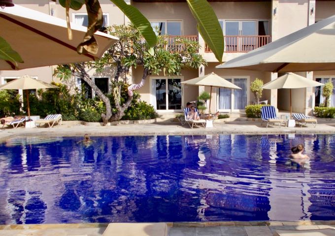 Review of The Lovina hotel in Bali.