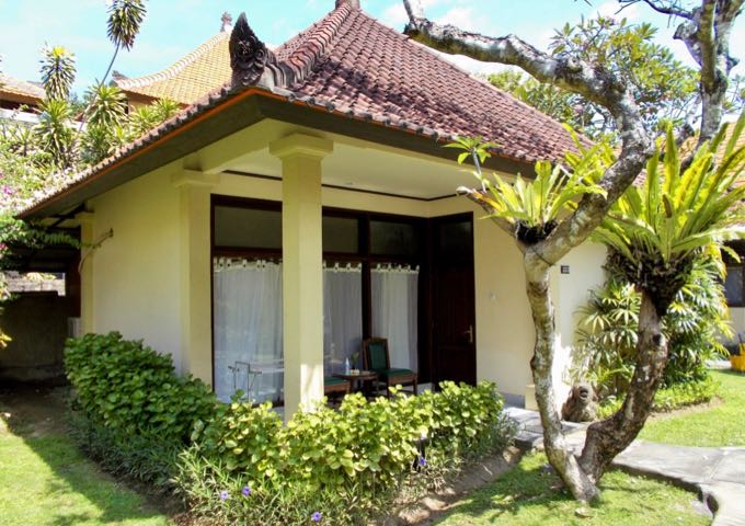 The cute Classic Suite Bungalows have a traditional design.