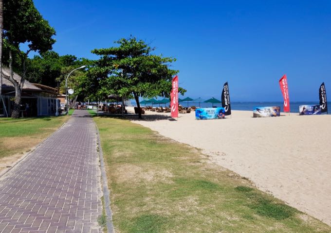 The beachside path is the nicest and quickest way to explore Sanur.