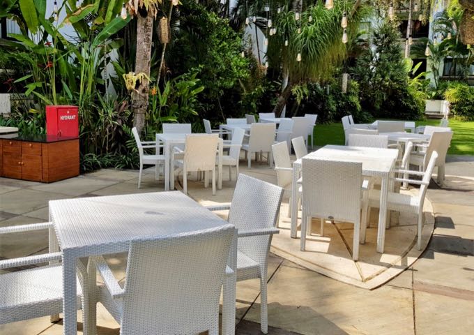 The Terrace Restaurant has garden-side seating.