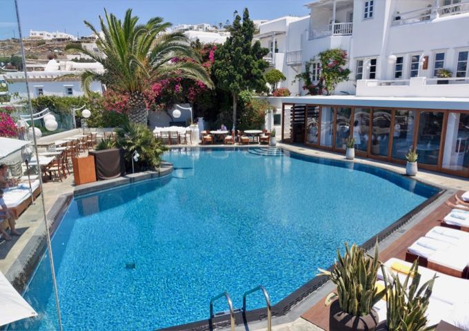 The Matsuhisa Mykonos restaurant is behind the swimming pool.