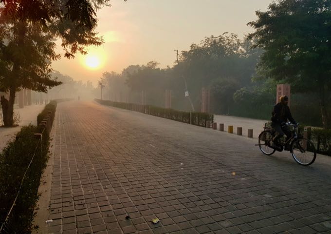 The street leading to the Taj Mahal is pleasant to walk on in the mornings.