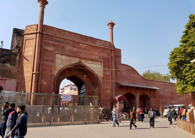 Taj Mahal's East Gate is within walking distance of the hotel.