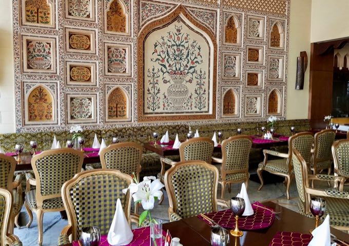 The award-winning Daawat-e-Nawab restaurant serves excellent Indian cuisine.