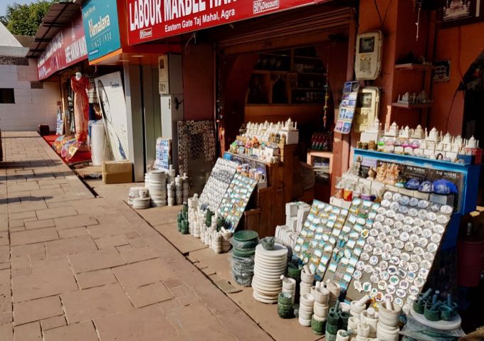 The street leading to the Taj Mahal has lots of souvenir stalls.