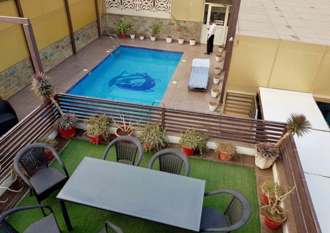 Review of Hotel Seven Hills Tower in Agra, India.
