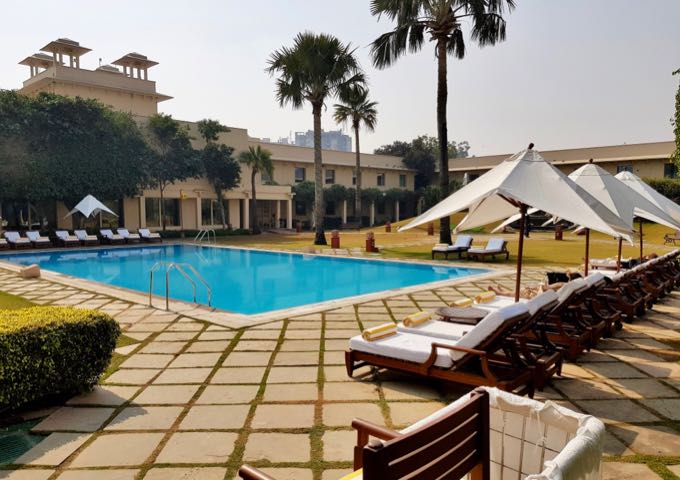 Review of Hotel Trident in Agra, India.