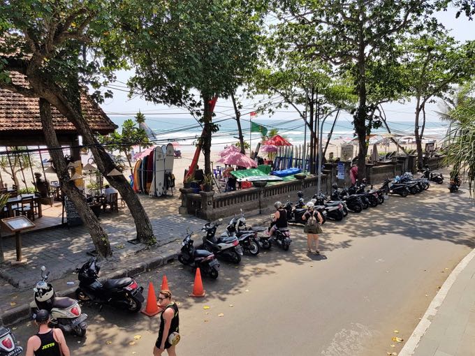 A lovely beachside path leads all the way to Legian.