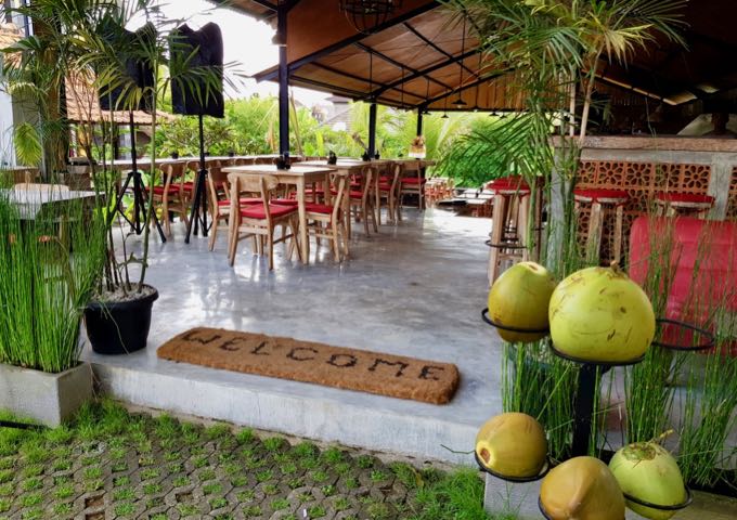 Opposite Ne Warung, Balifornia is a very welcoming cafe.