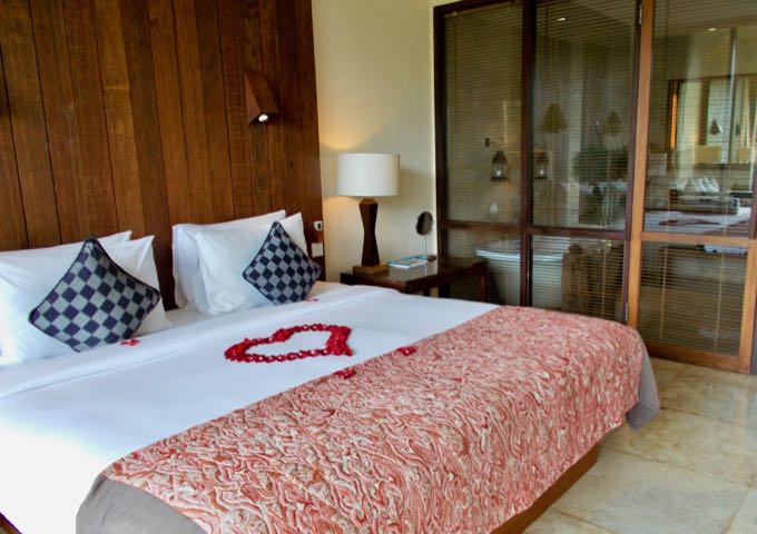 The stylish suites sport a modern decor.
