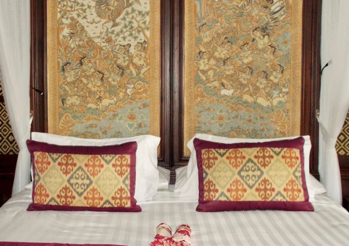 Villas feature a gorgeous decor and traditional theme.